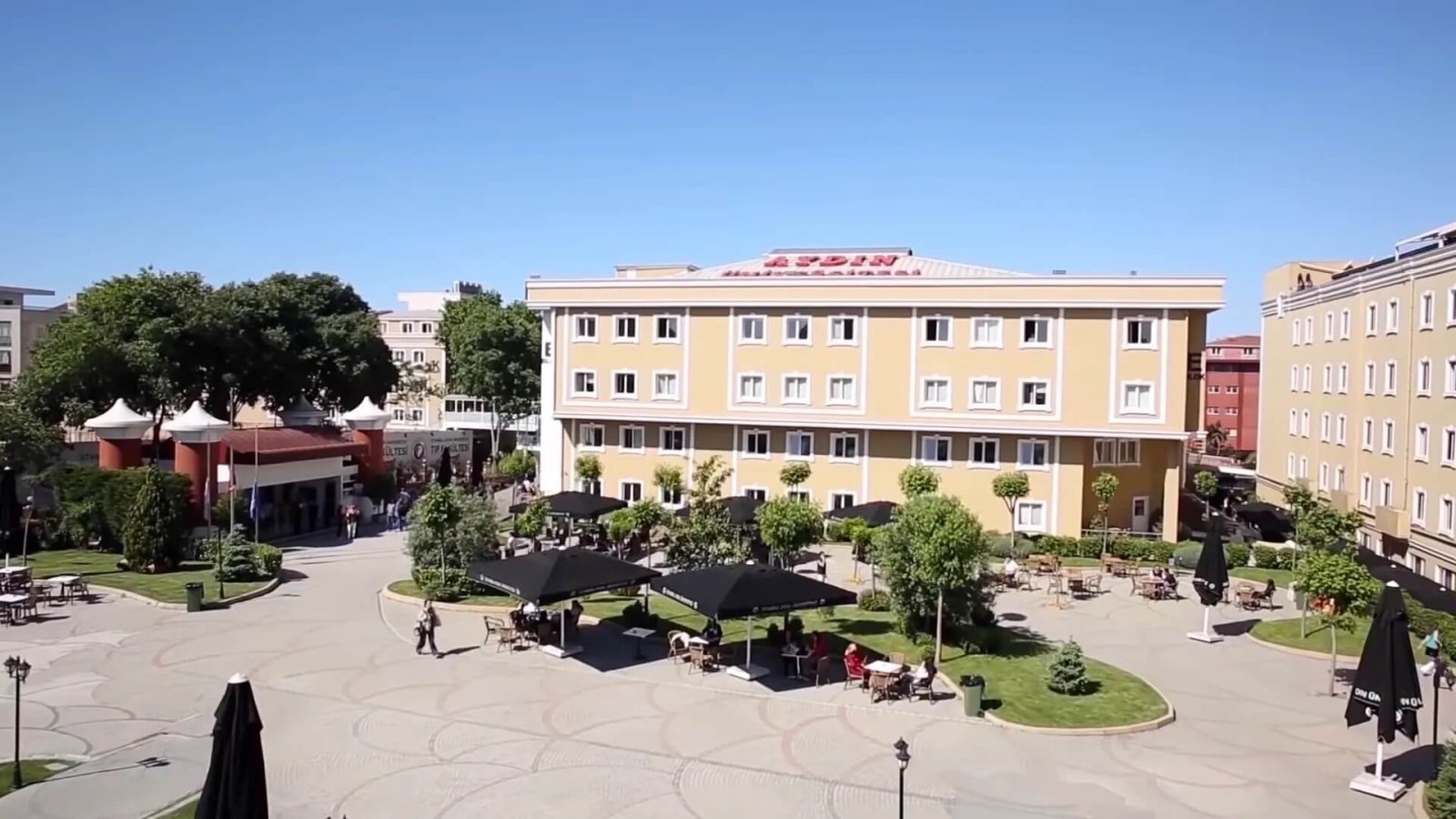 İstanbul Aydın Üniversitesi Yemekhane