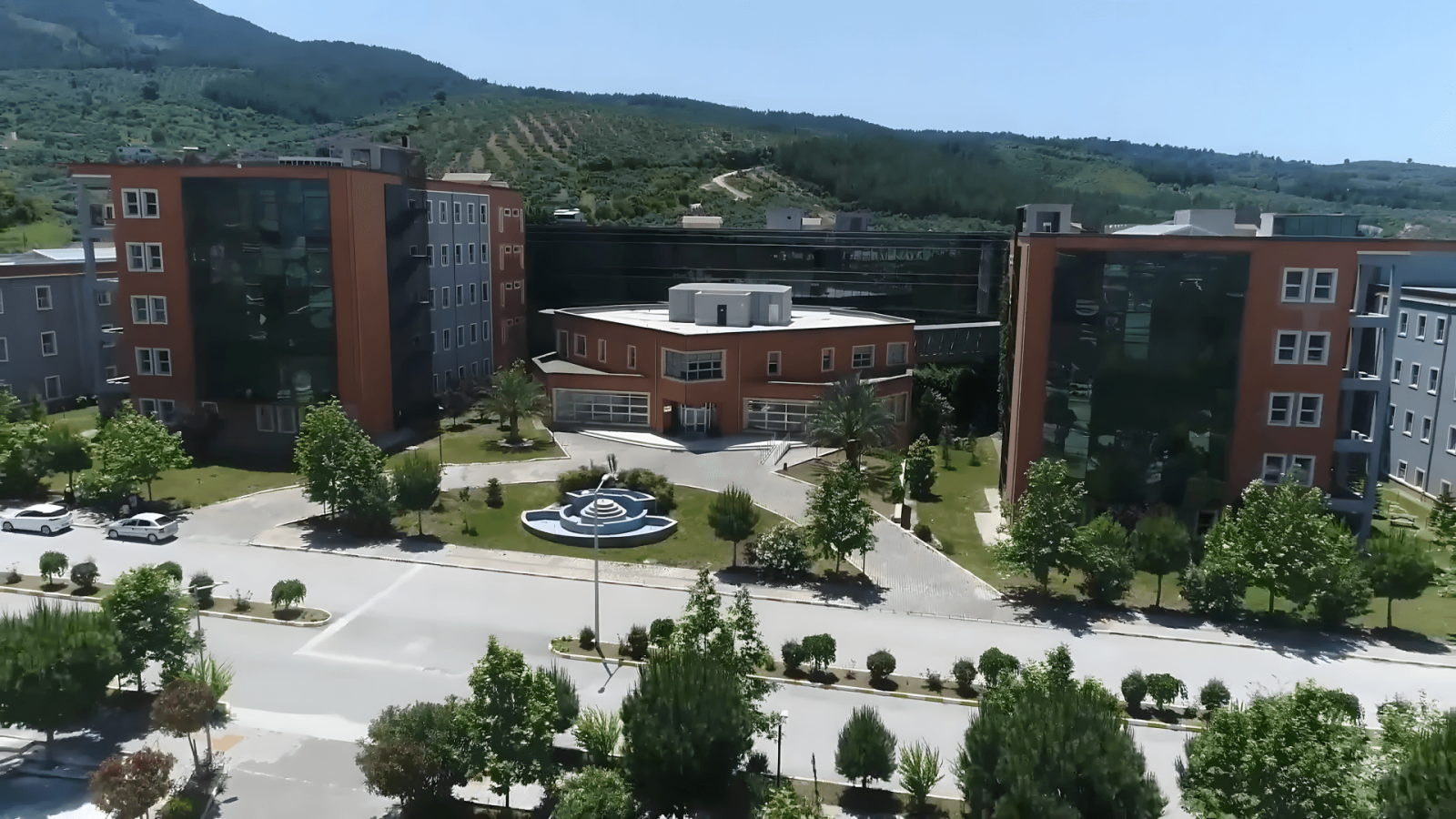 Osmaniye Korkut Ata Üniversitesi Kampüs