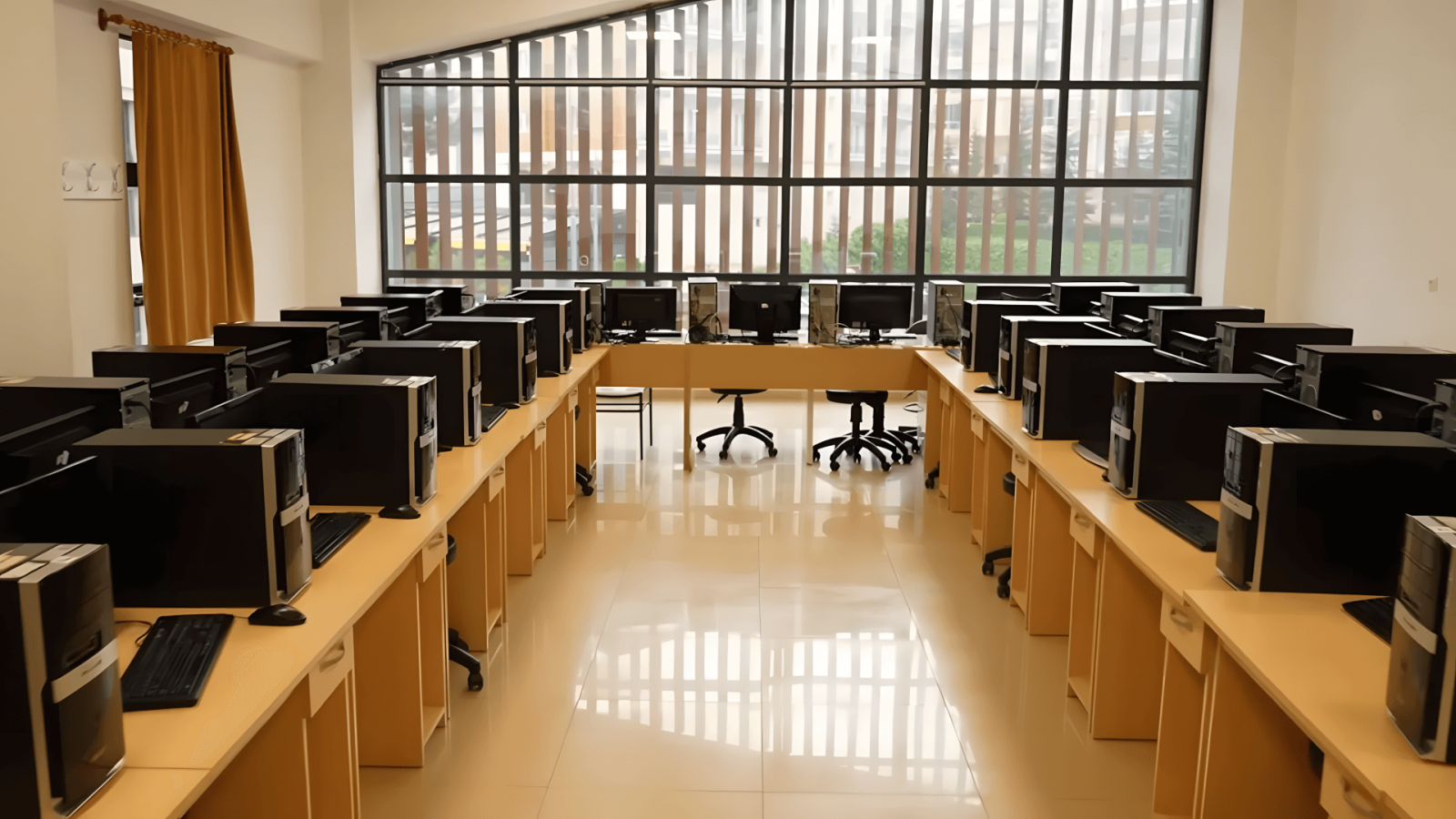 Karabük Üniversitesi Derslik