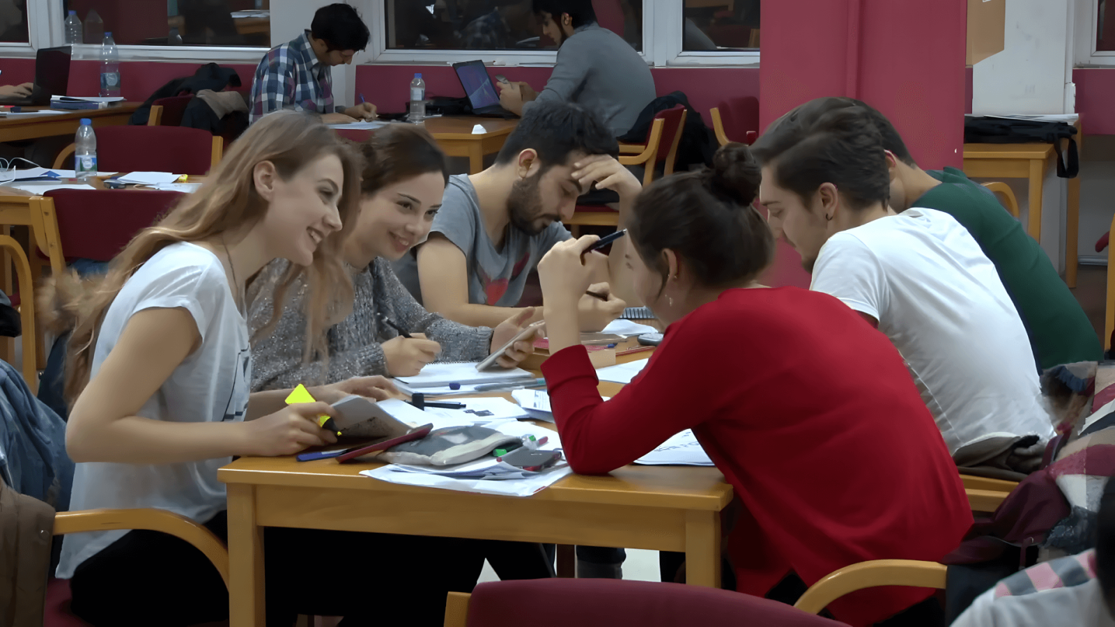 Ege Üniversitesi Kütüphane