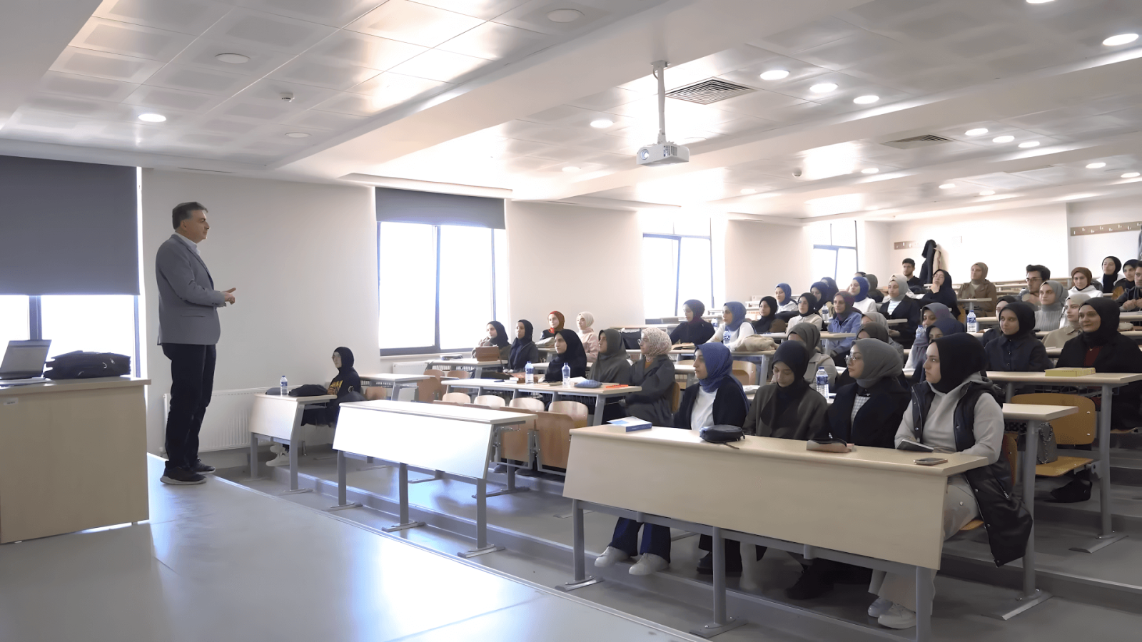 Kastamonu Üniversitesi Derslik 1