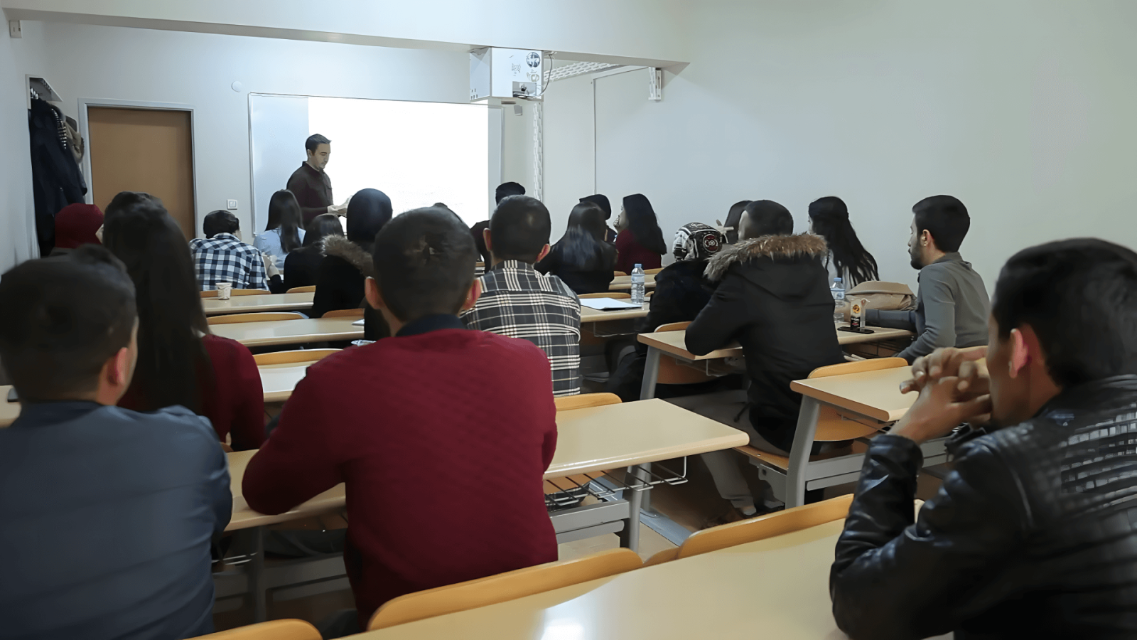 Hakkari Üniversitesi Derslik 2