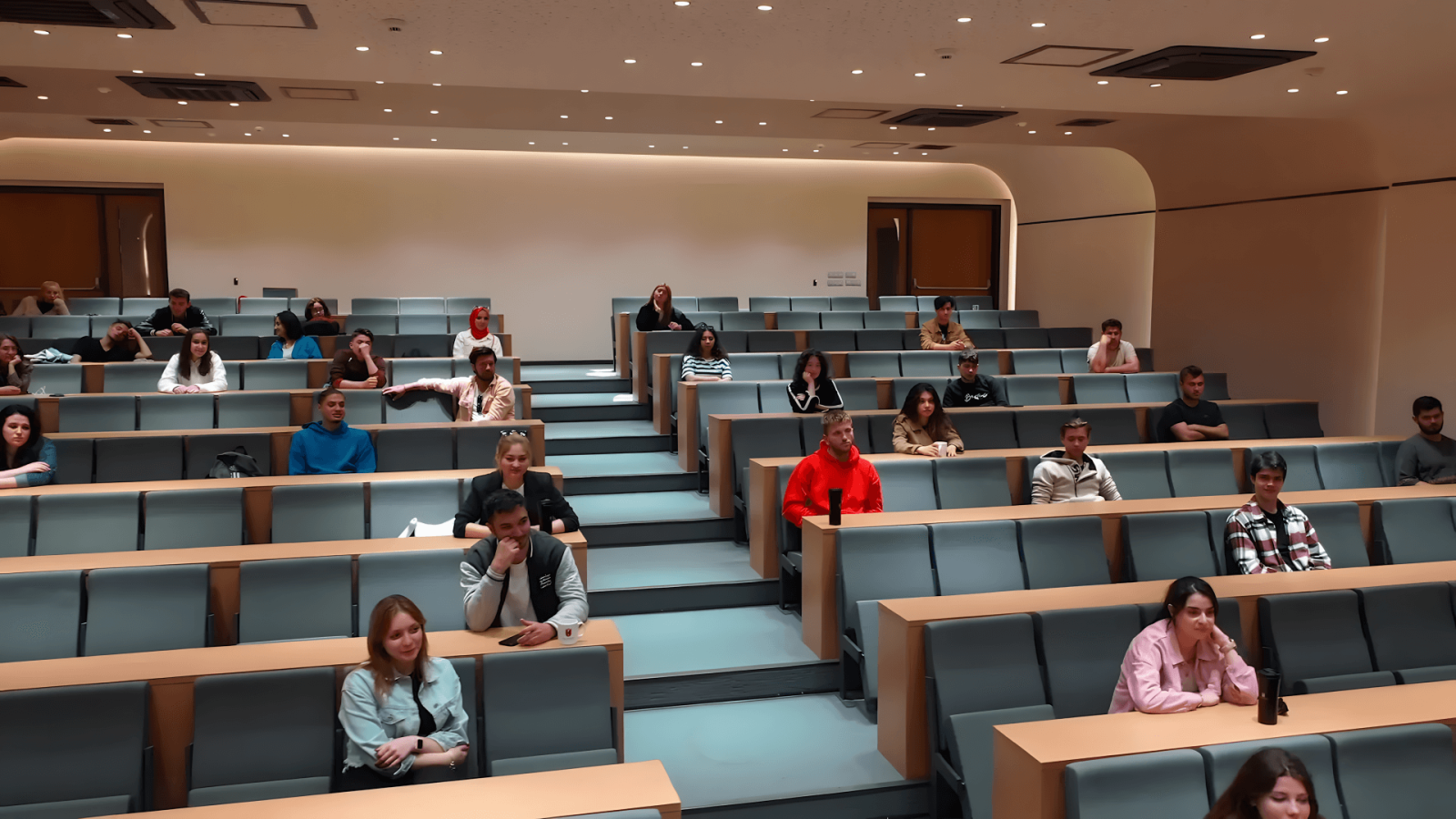 İbn Haldun Üniversitesi Derslik 2